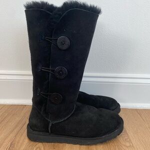 UGG Women's Bailey Button Tall Boots Black size 9